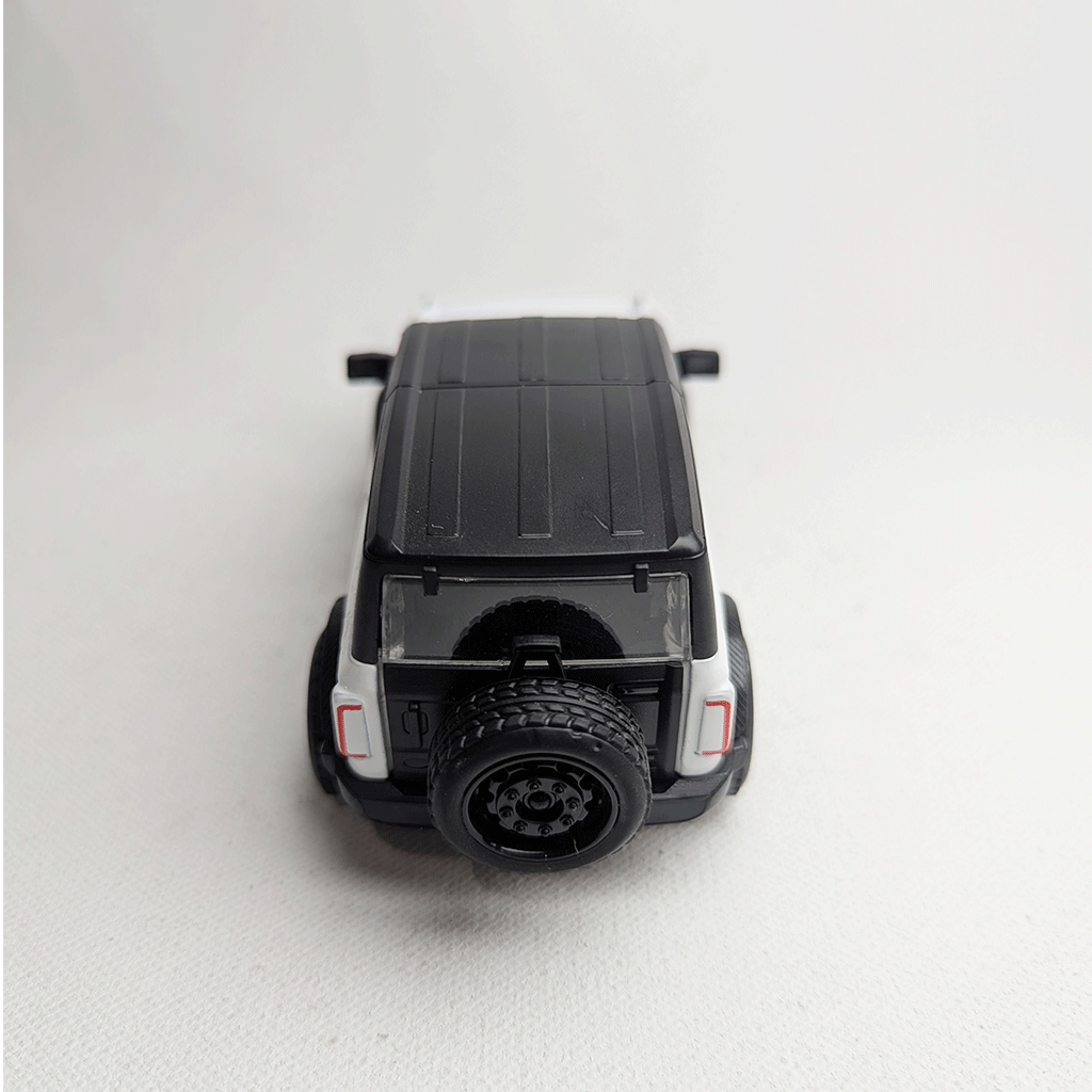 1:36 Bronco Metal Car Diecast White