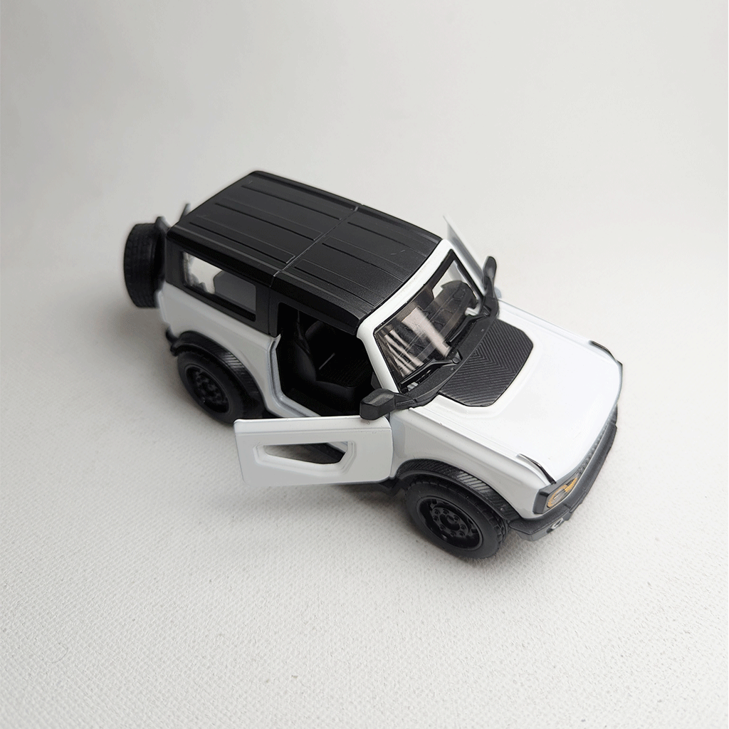 1:36 Bronco Metal Car Diecast White