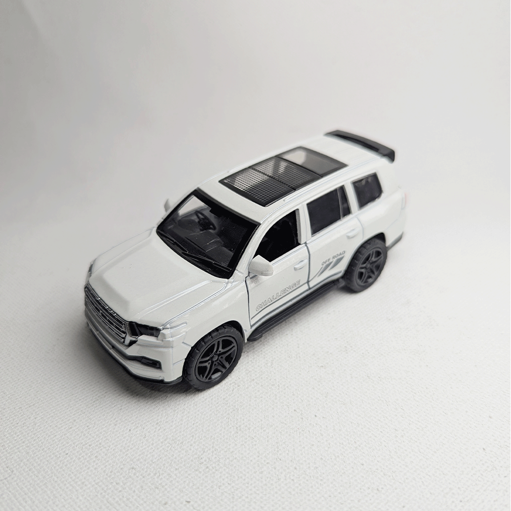 1:36 Land Cruiser Metal Car Diecast White
