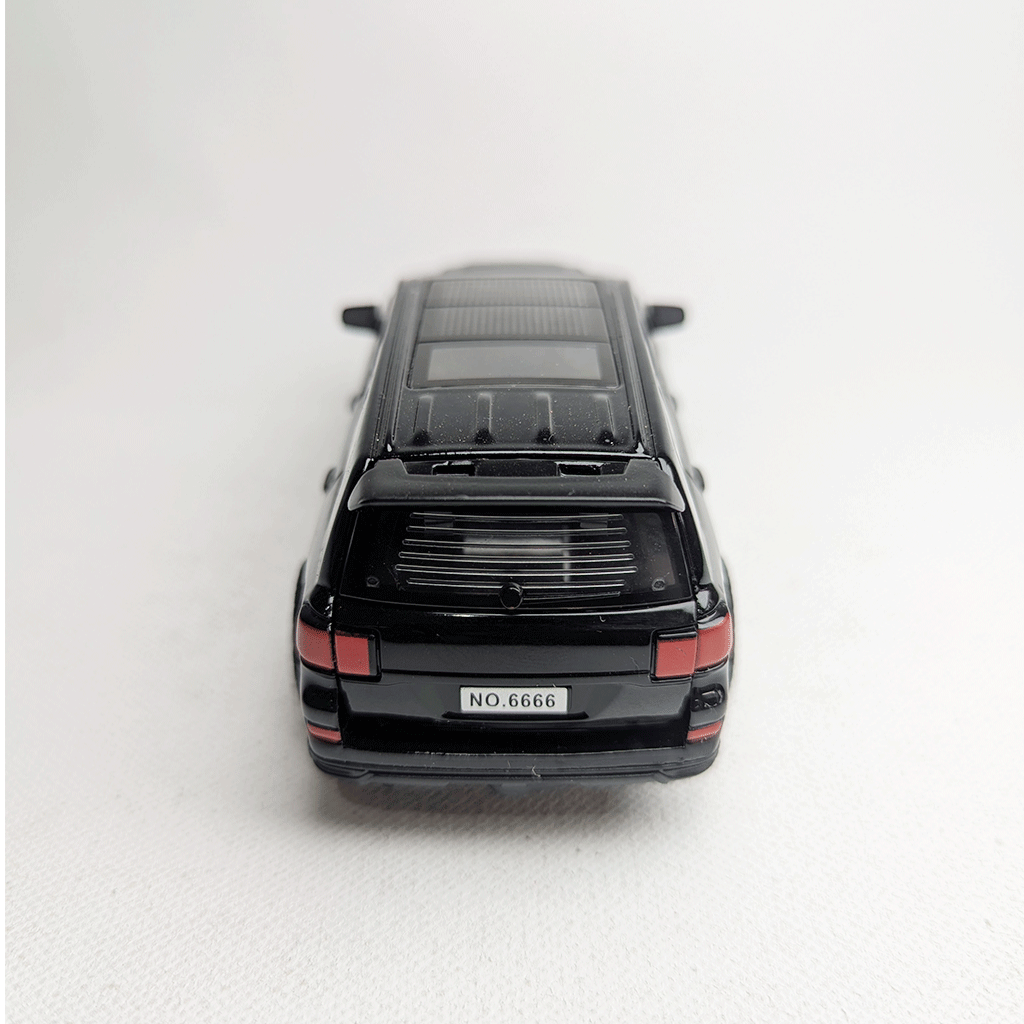 1:36 Land Cruiser Metal Car Diecast Black