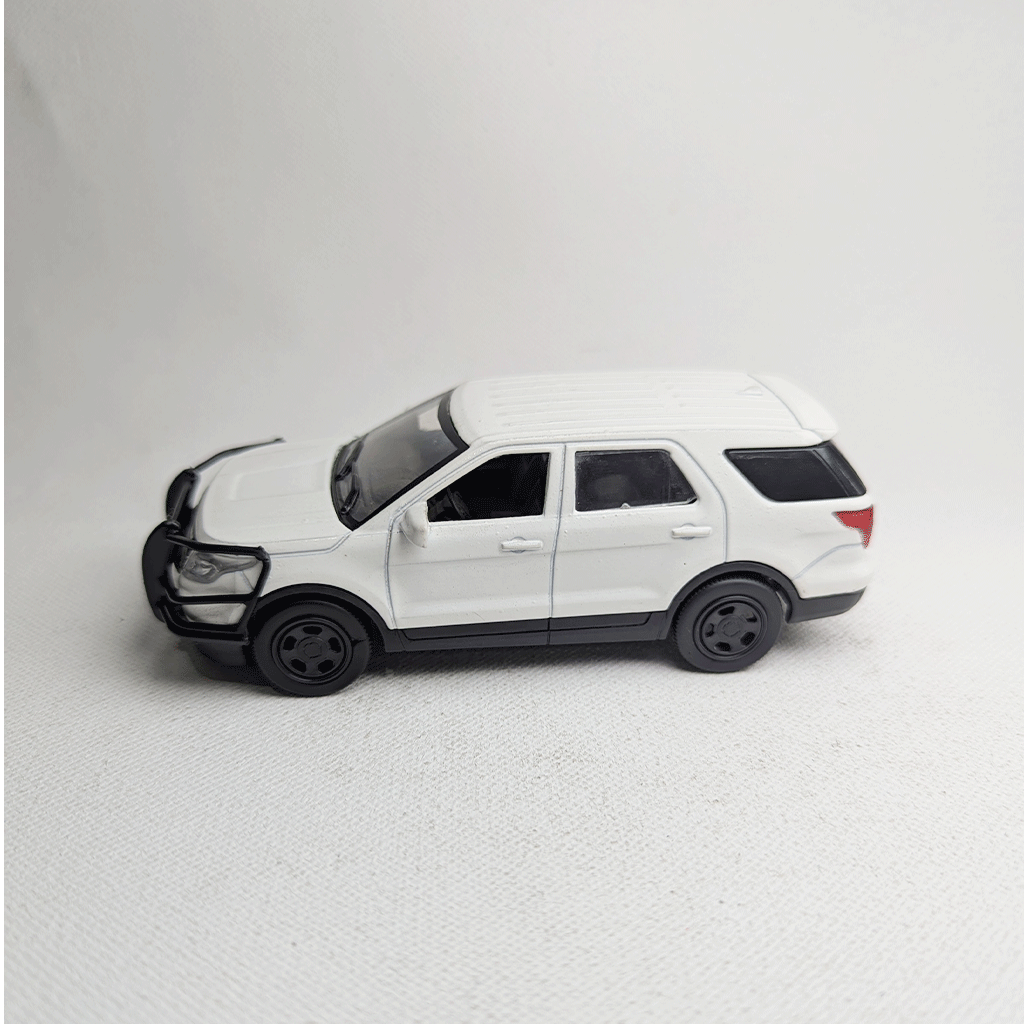 1:36 Ford Metal Diecast White
