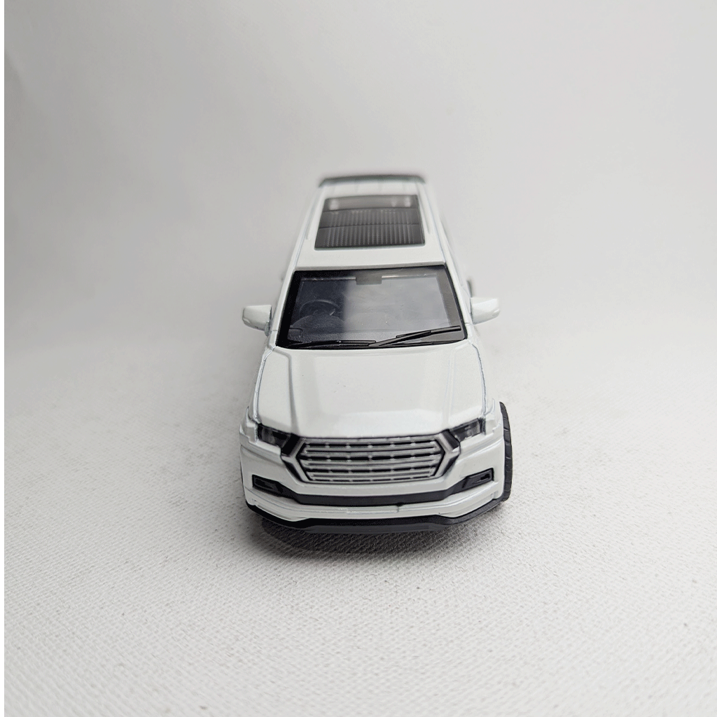 1:36 Land Cruiser Metal Car Diecast White