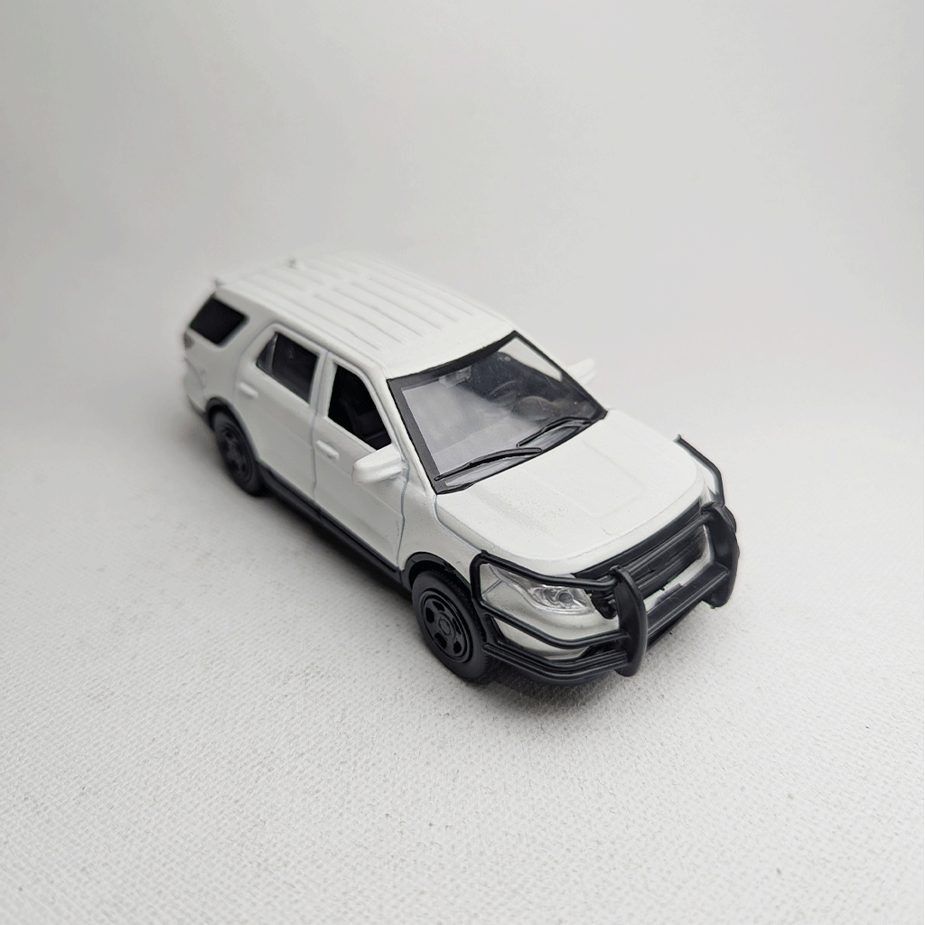 1:36 Ford Metal Diecast White