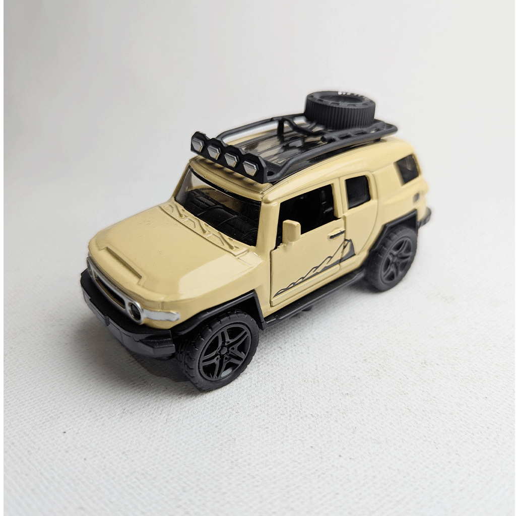 1:36 FJ Cruiser Metal Diecast Cream
