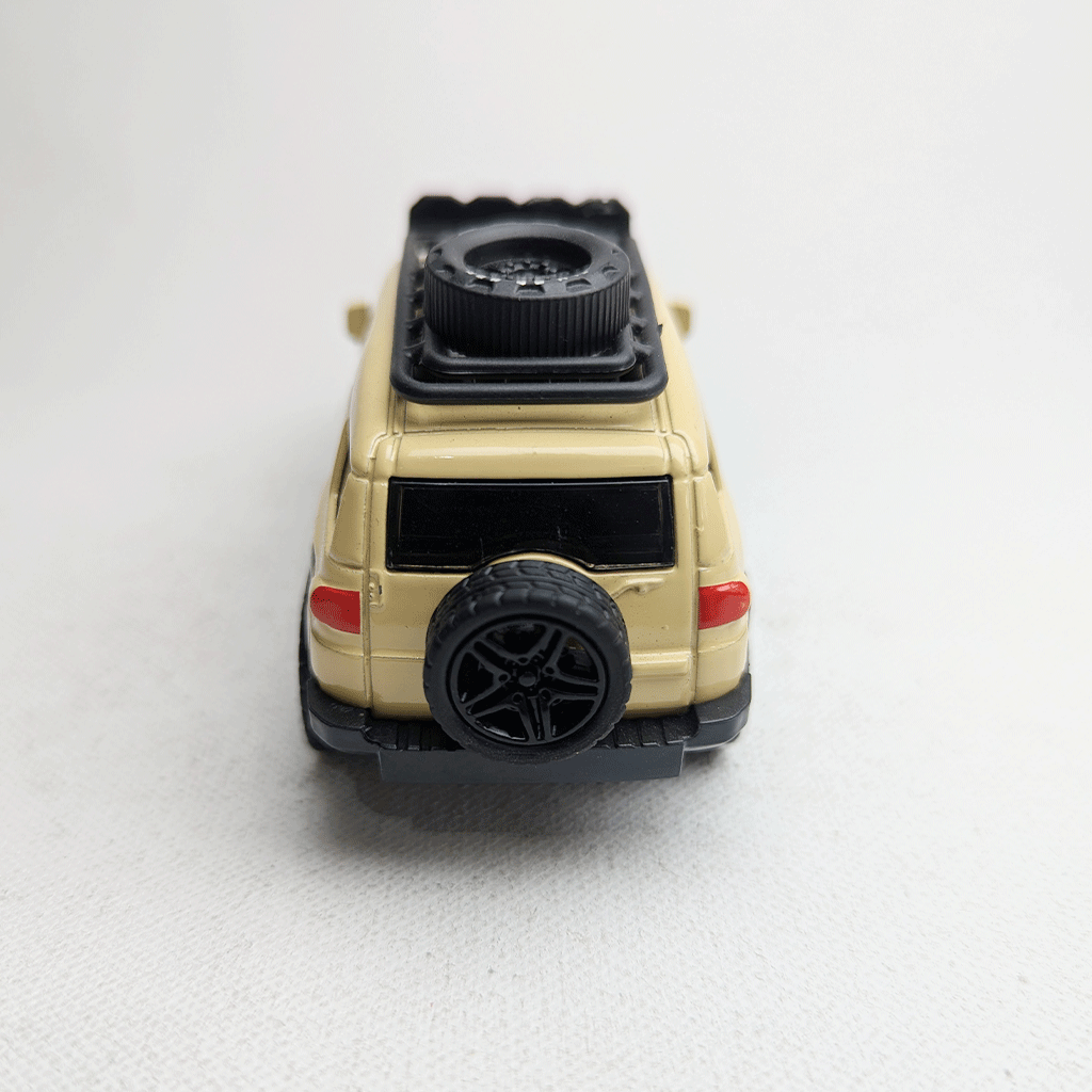 1:36 FJ Cruiser Metal Diecast Cream