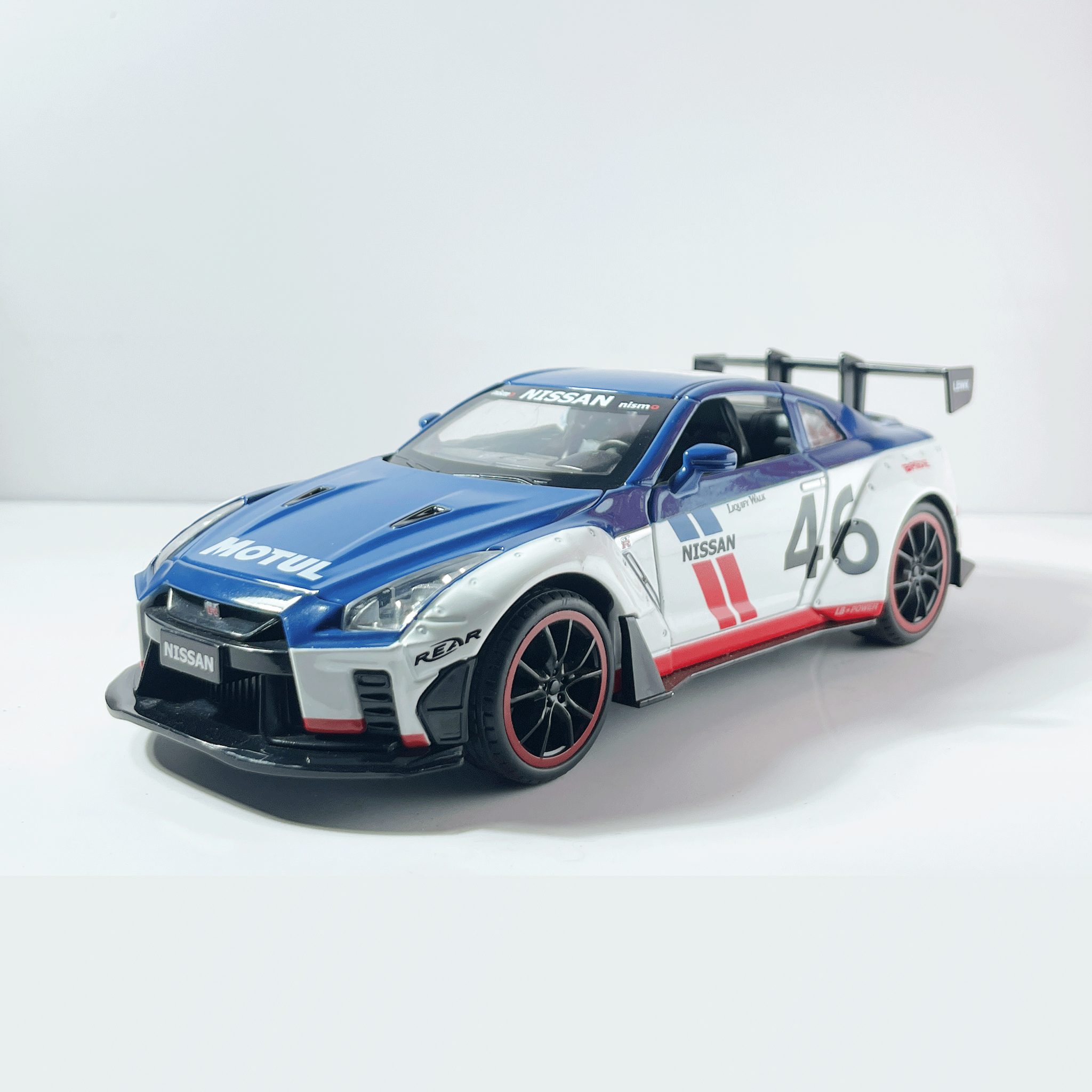 1:24 Nissan GTR R35 Skyline