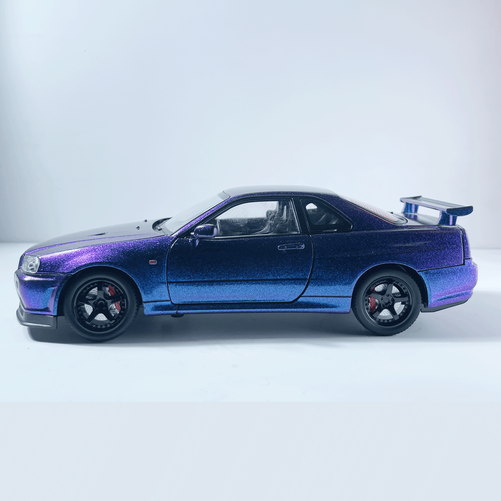 1:24 Nissan GTR R34 Skyline color-shift