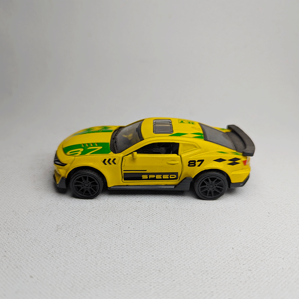 1:43 Camero Metal Diecast Car Yellow with Green Grafics
