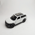 1:43 Range Rover Metal Diecast White