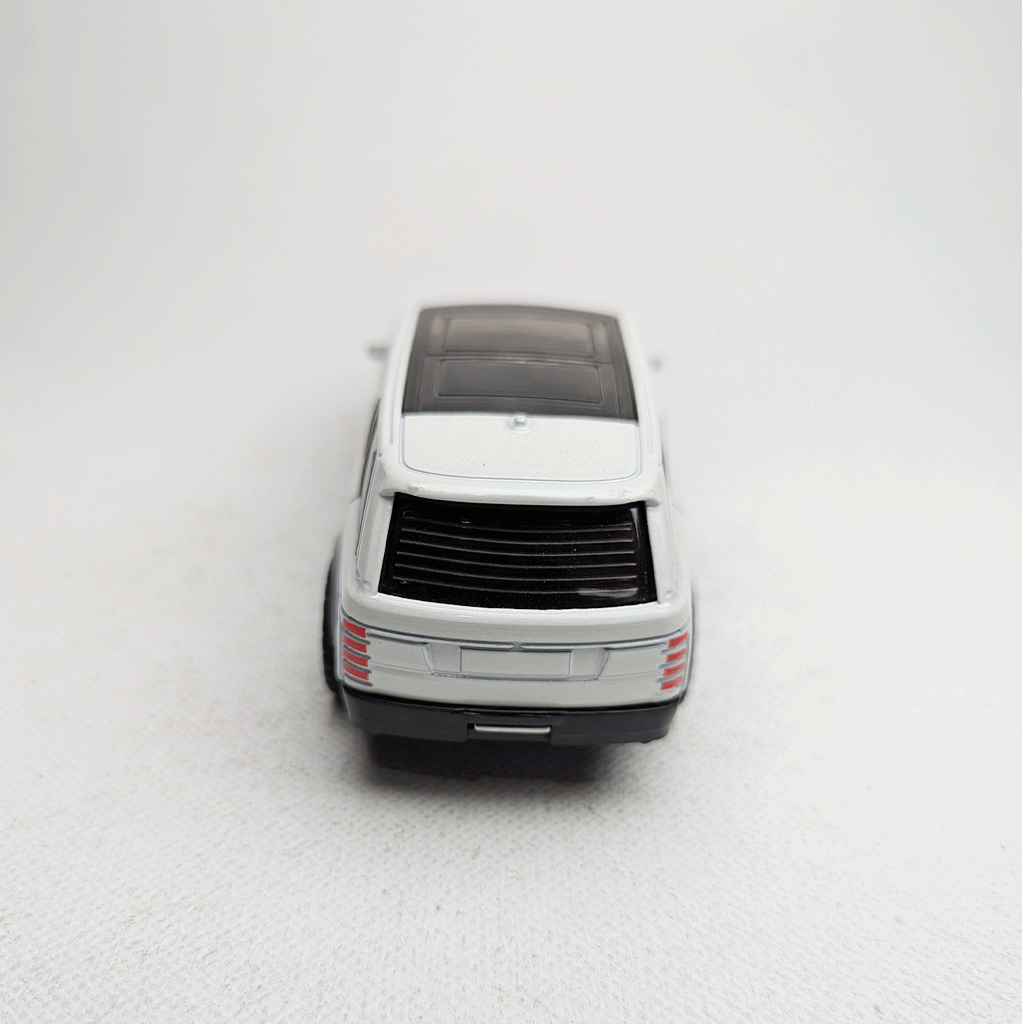 1:43 Range Rover Metal Diecast White