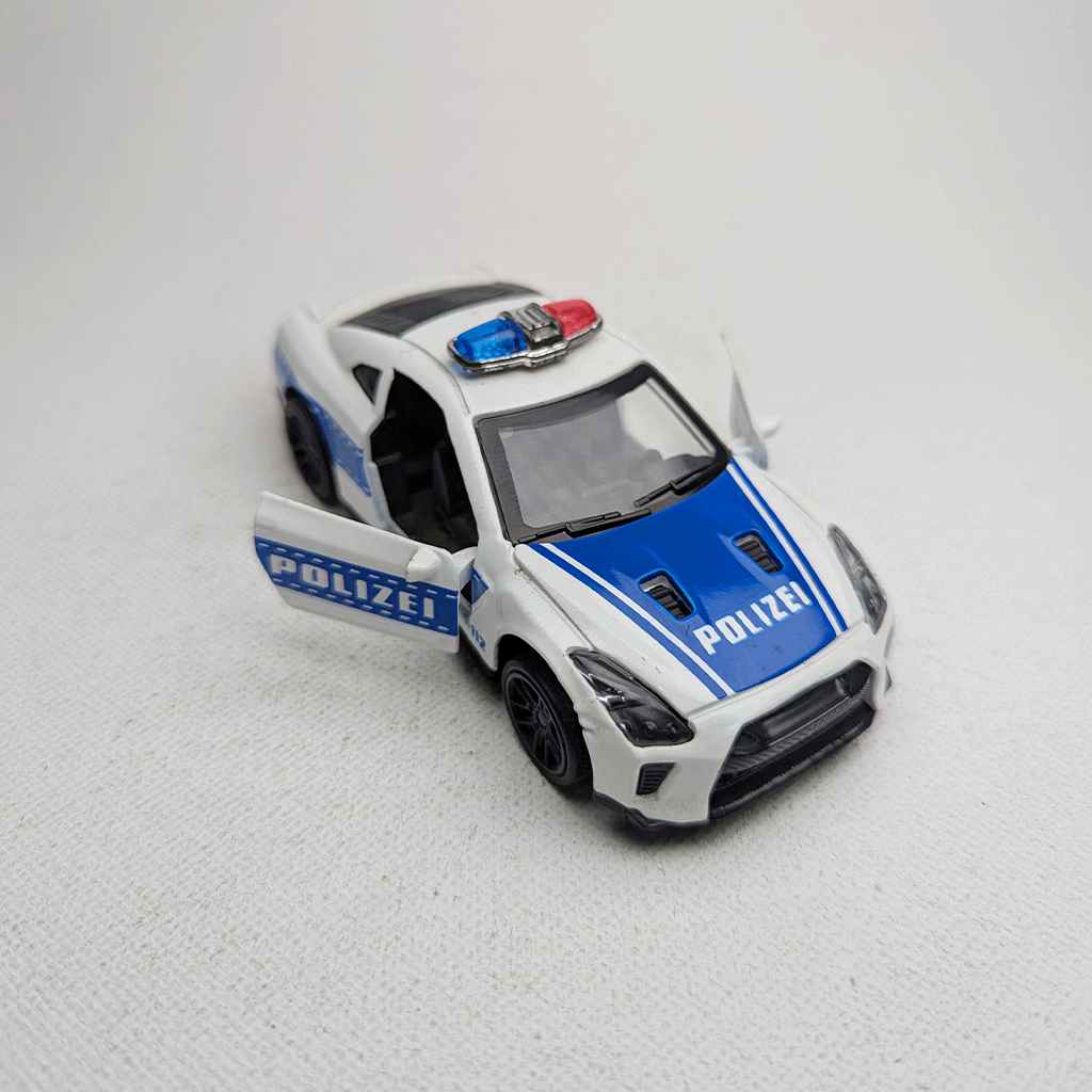 1:43 R35 Police Metal Diecast White