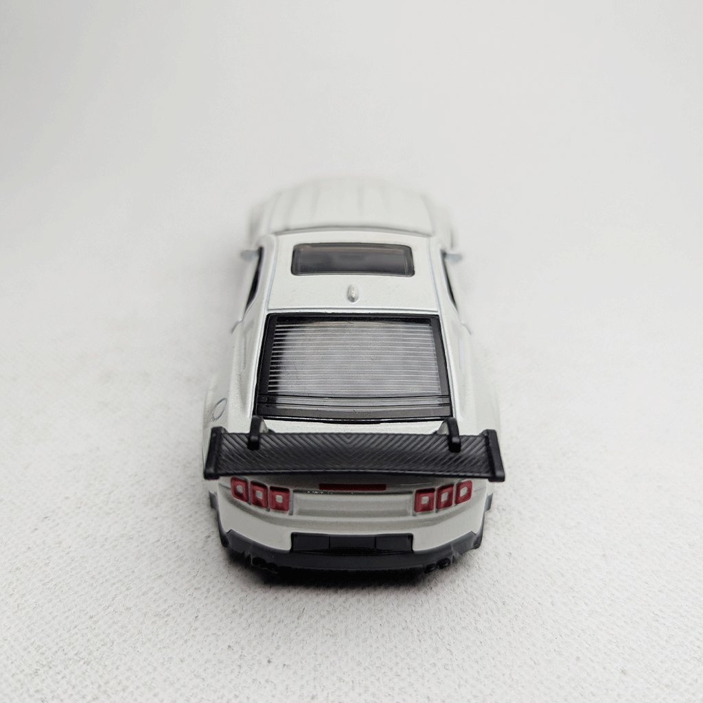 1:43 Mustang White Metal Diecast