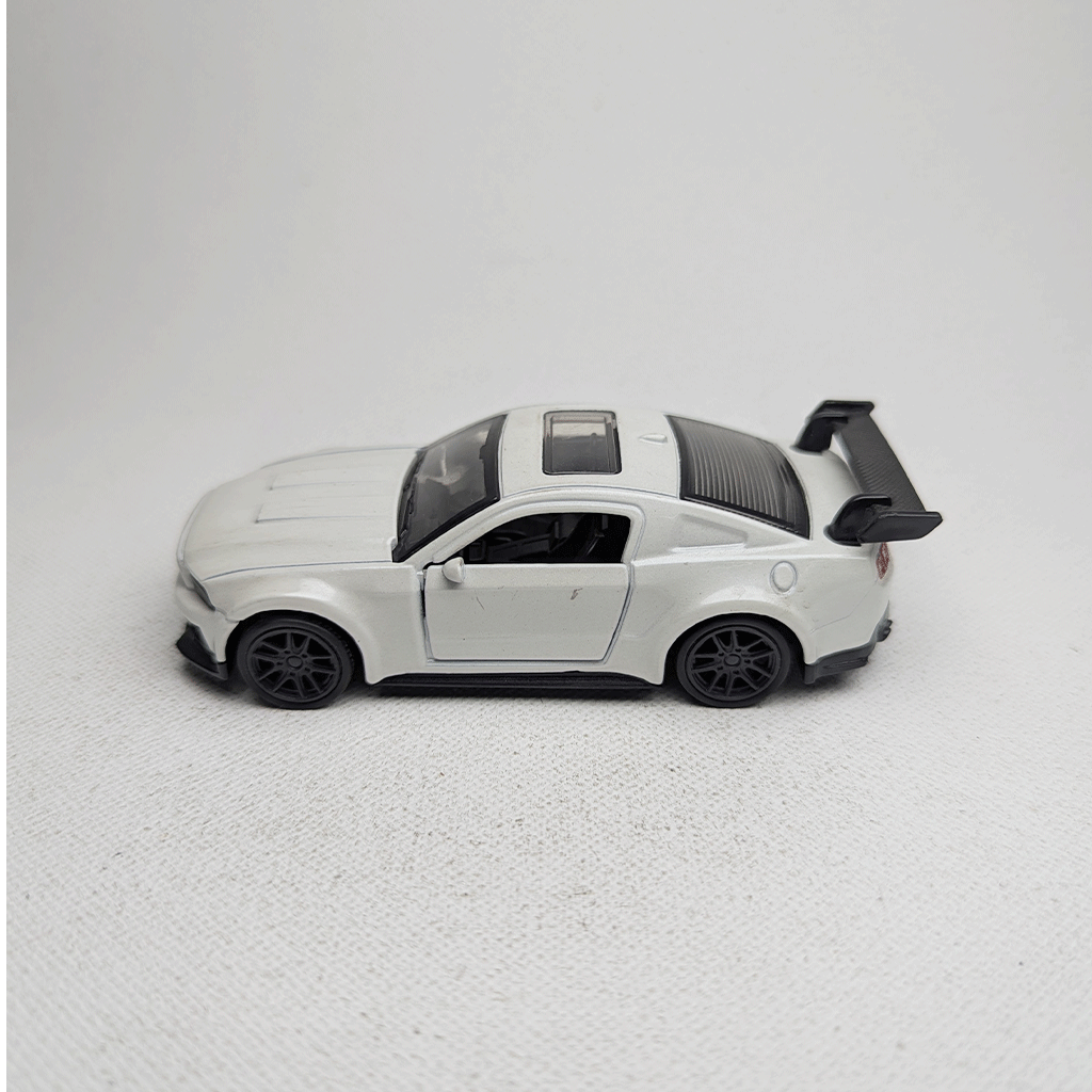 1:43 Mustang White Metal Diecast