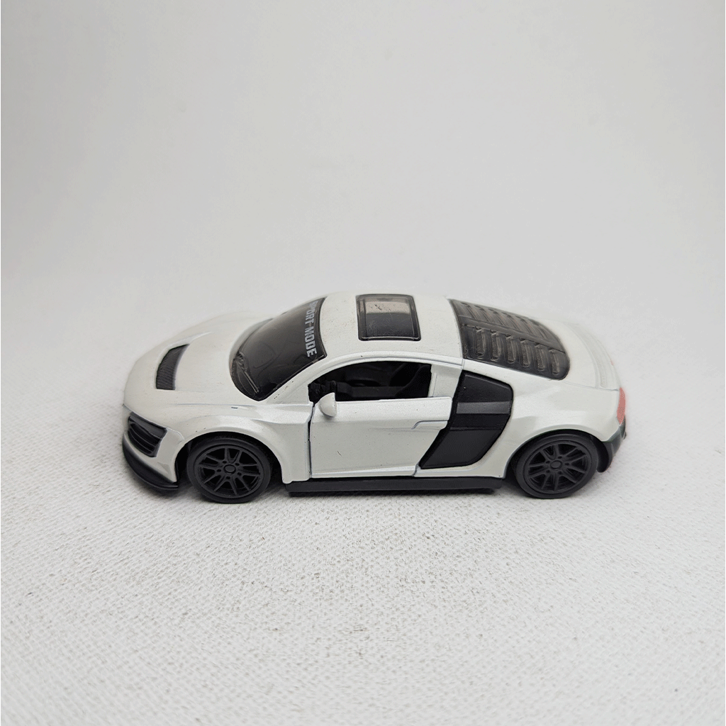 1:43 Audi R8 Metal Diecast White
