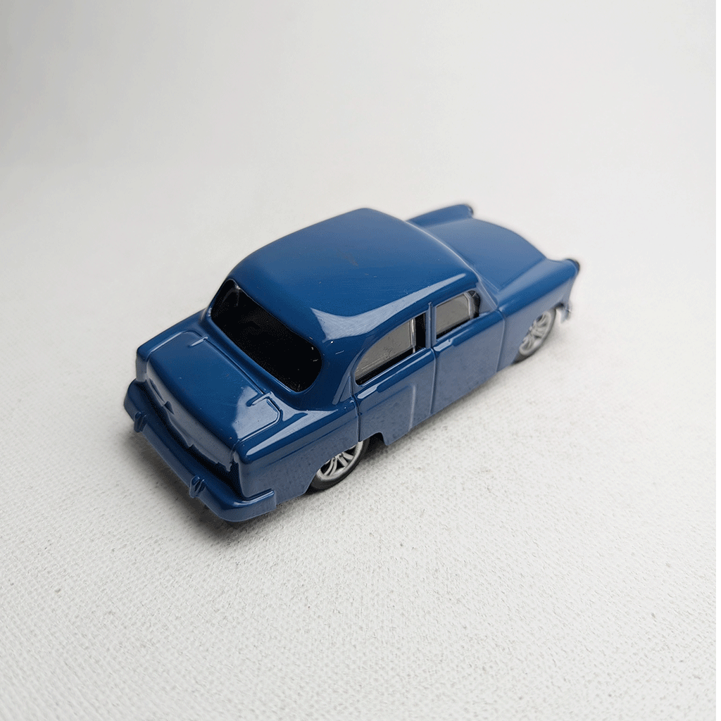 1:43 Vintge 80s Metal Diecast Navy Blue