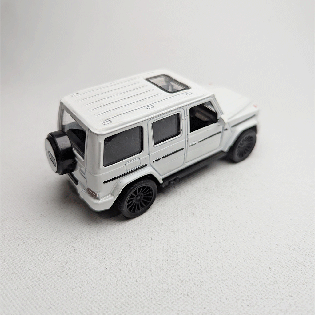1:43 G Wagon Metal Diecast White