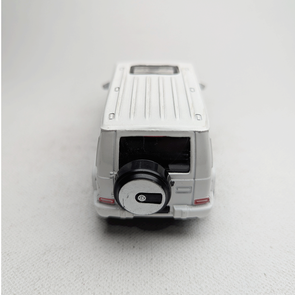 1:43 G Wagon Metal Diecast White