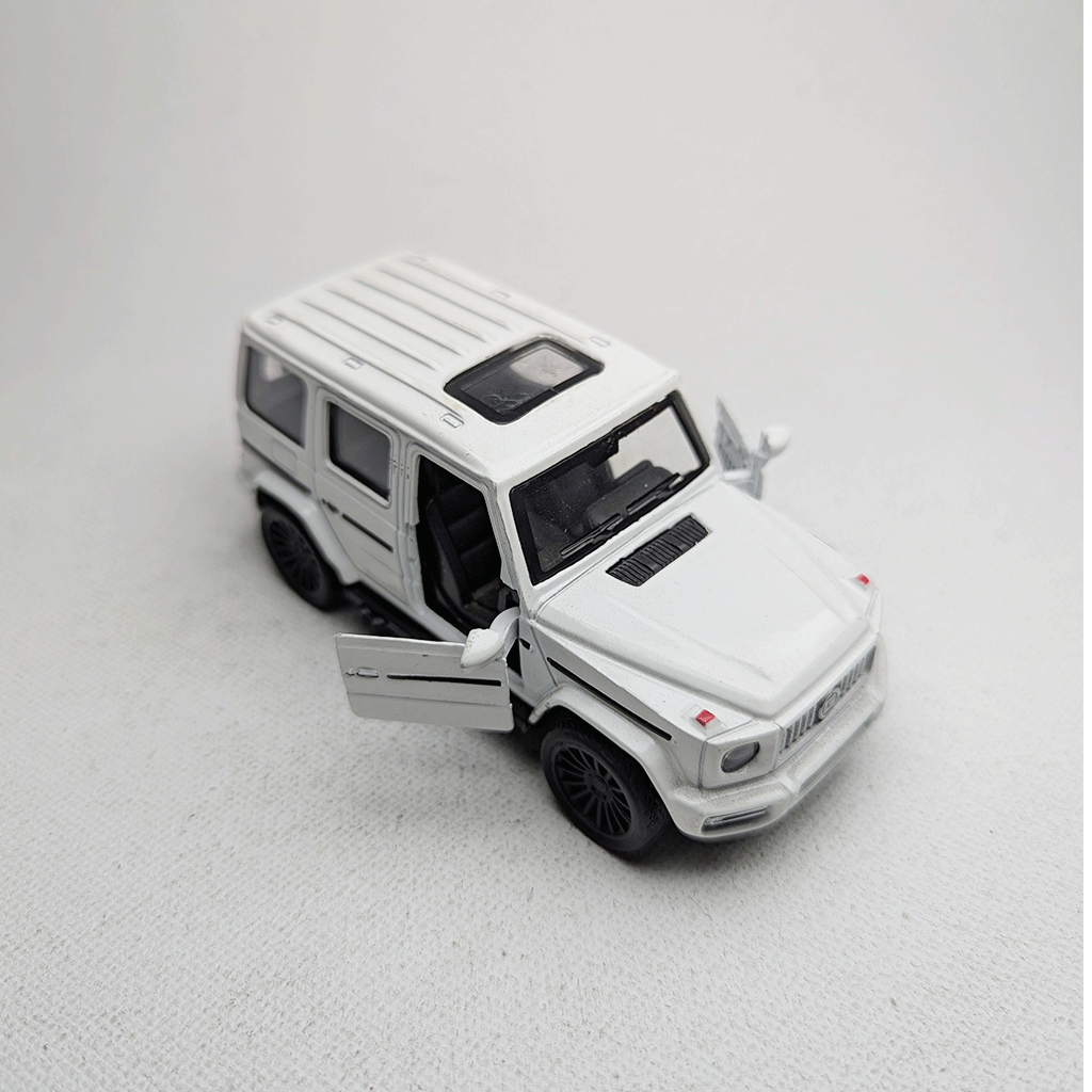 1:43 G Wagon Metal Diecast White