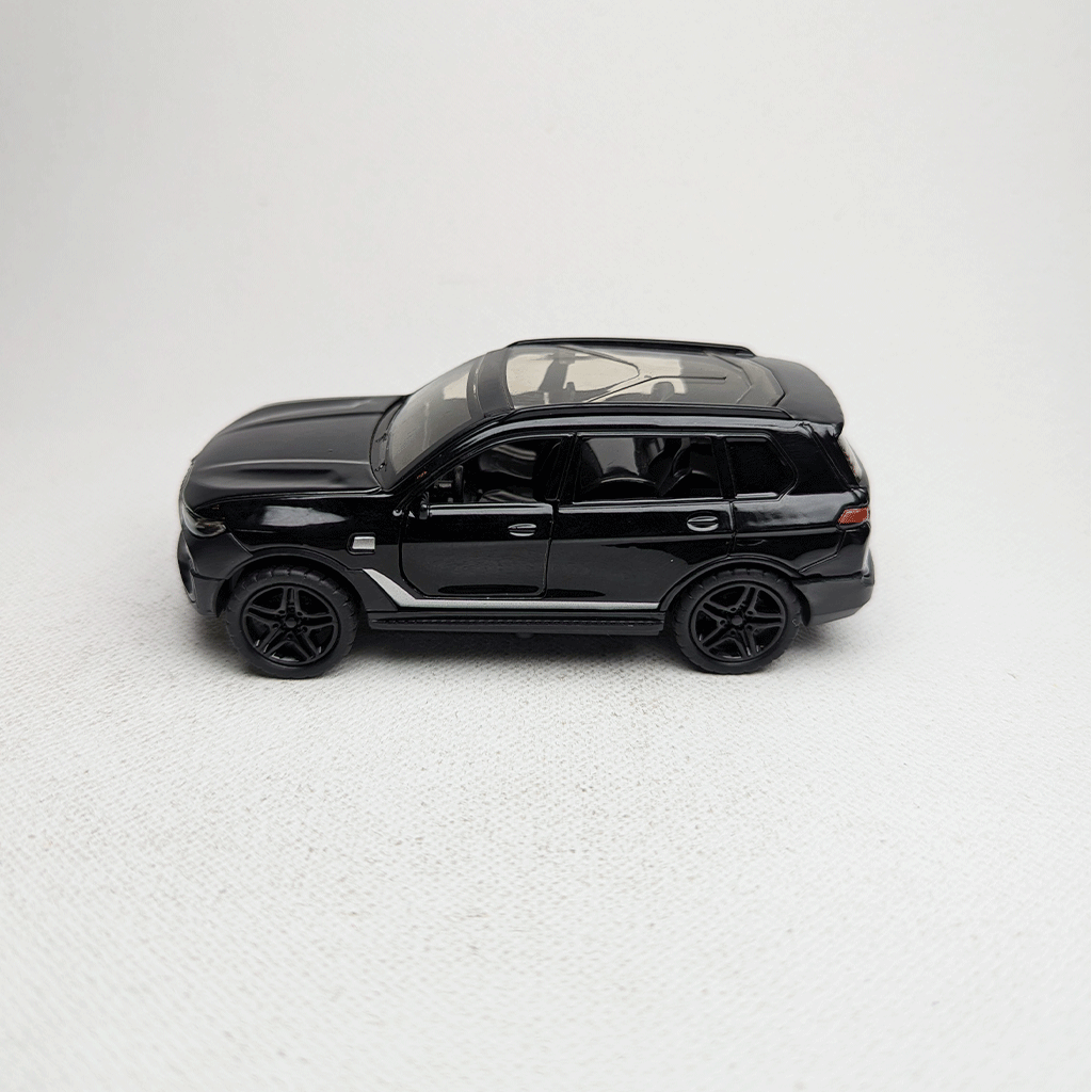 1:43 BMW X5 Metal Diecast Black