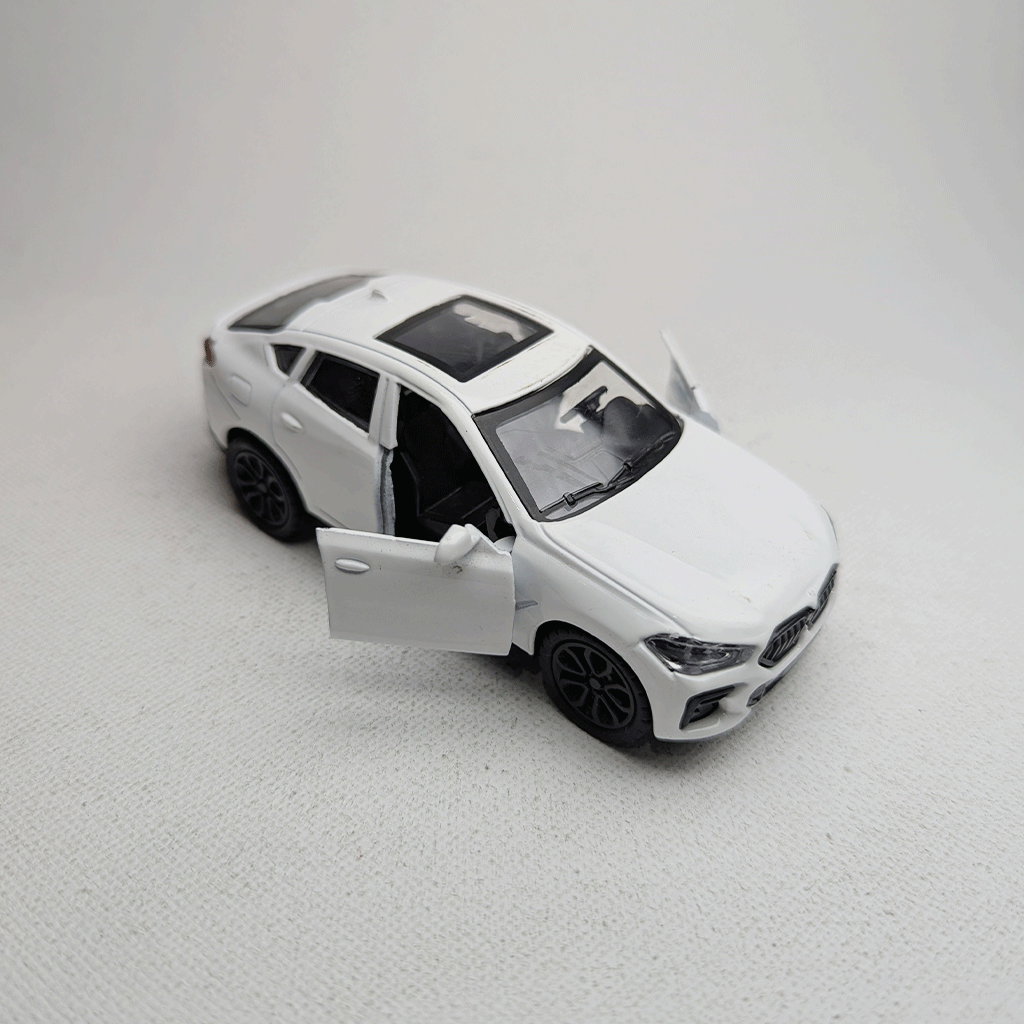 1:43 BMW Metal Diecast White