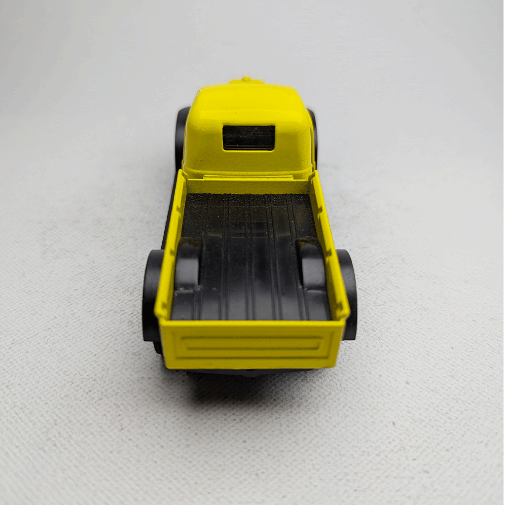 1:43 Vintge Truck 80s Metal Diecast Yellow