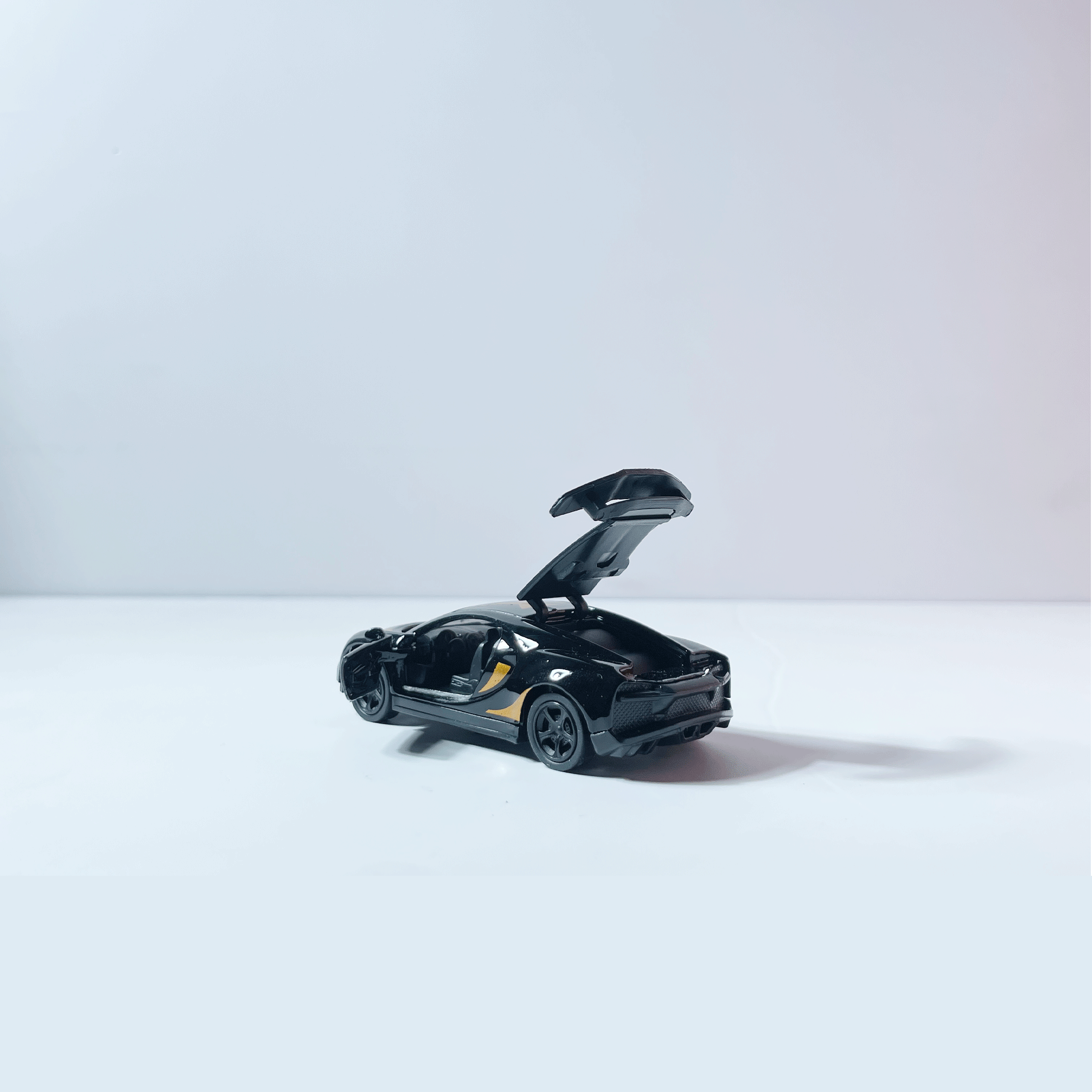 1:64 Buggati Black