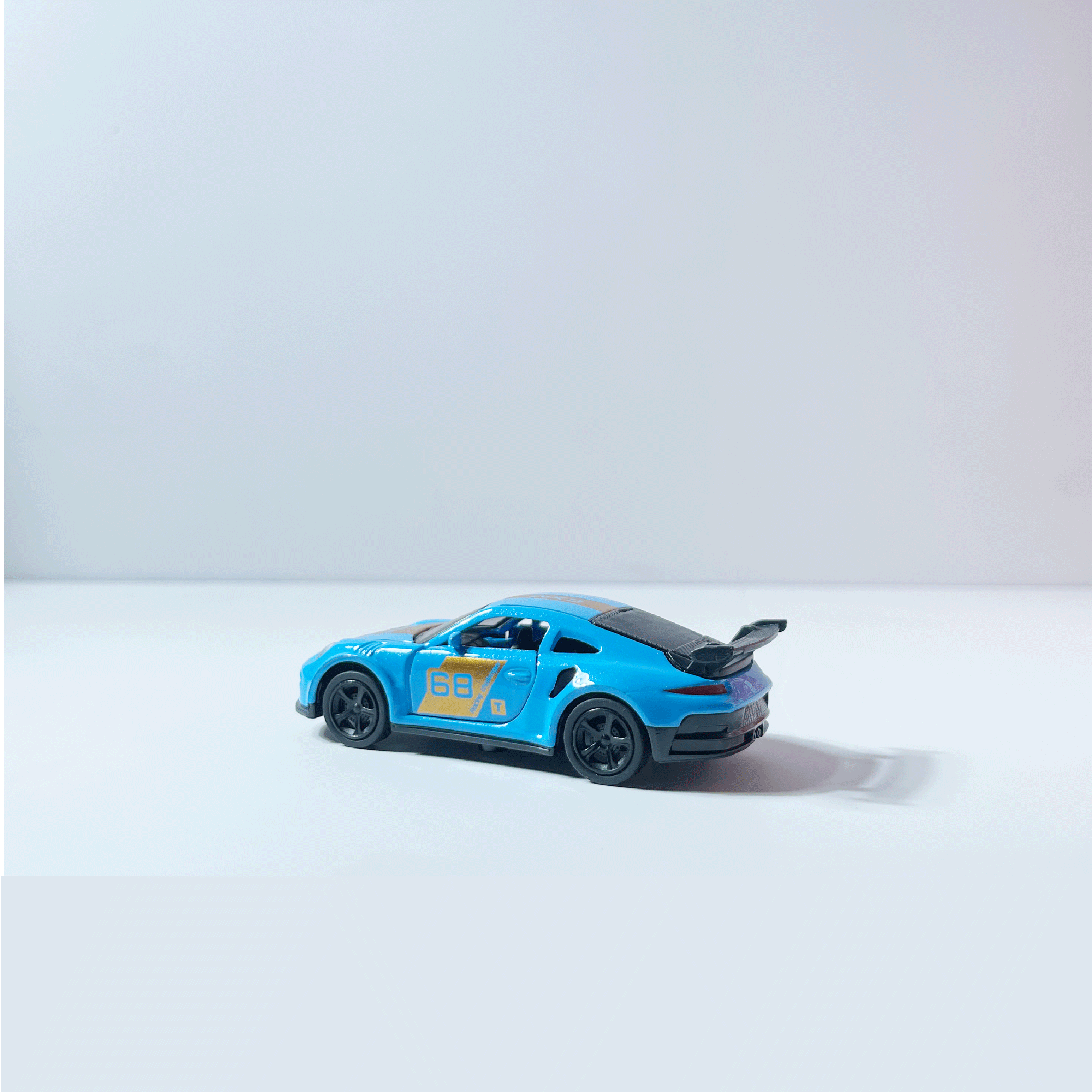 1:64 Porsche 911 Blue