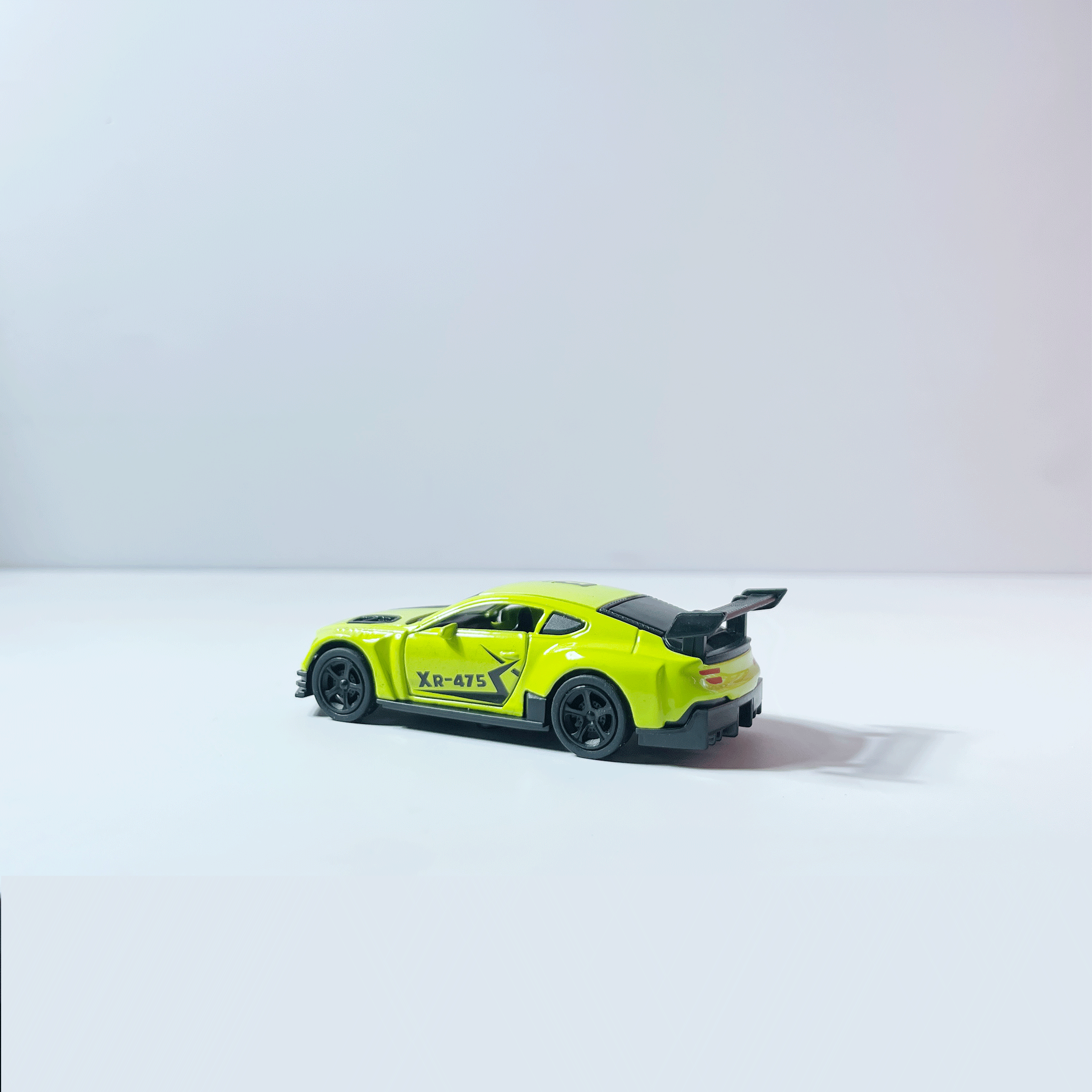 1:64 Bently Lime Green