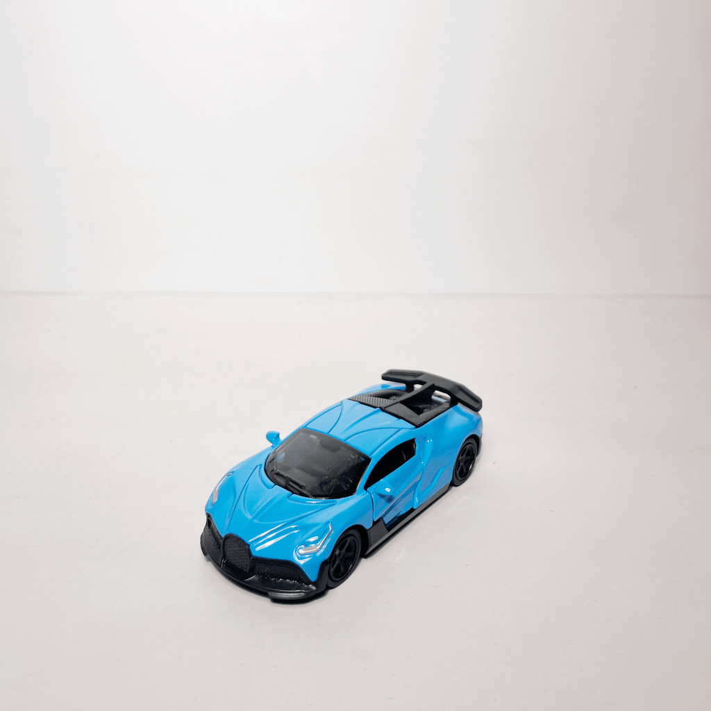 1:64 Chiron Sky Blue