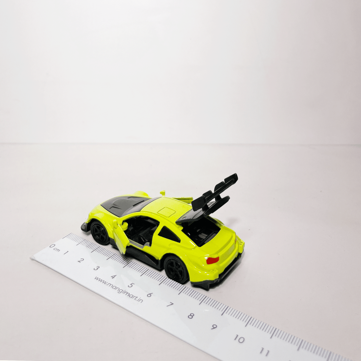 1:64 M4 DTM Lime Yellow