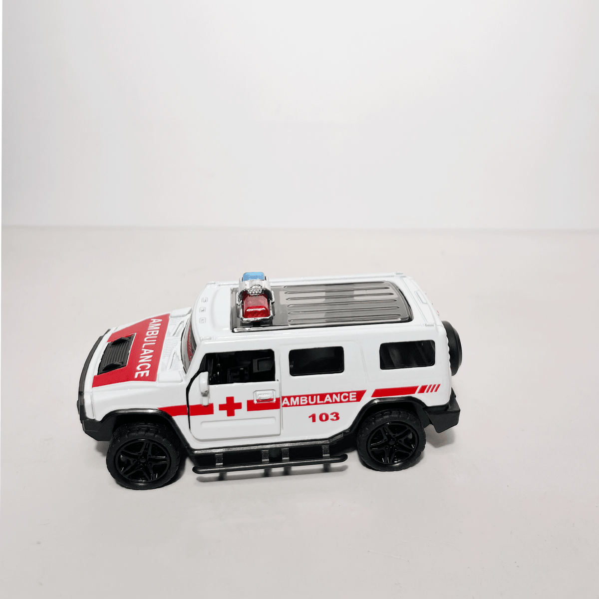 1:43 H2 Ambulance