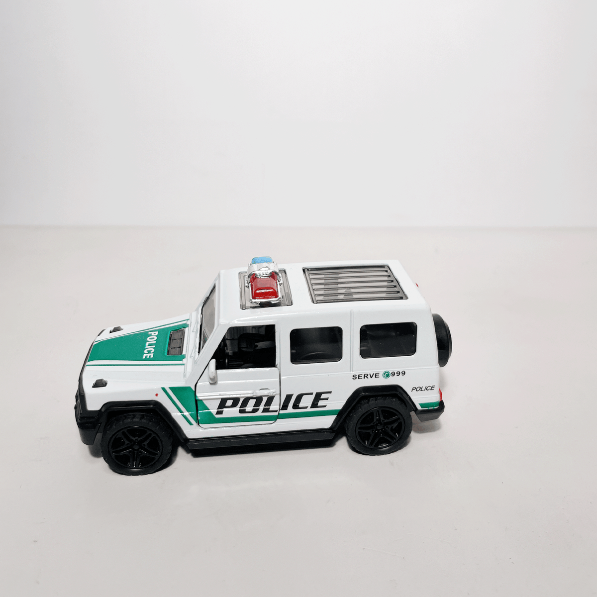 1:43 G wagon Police White