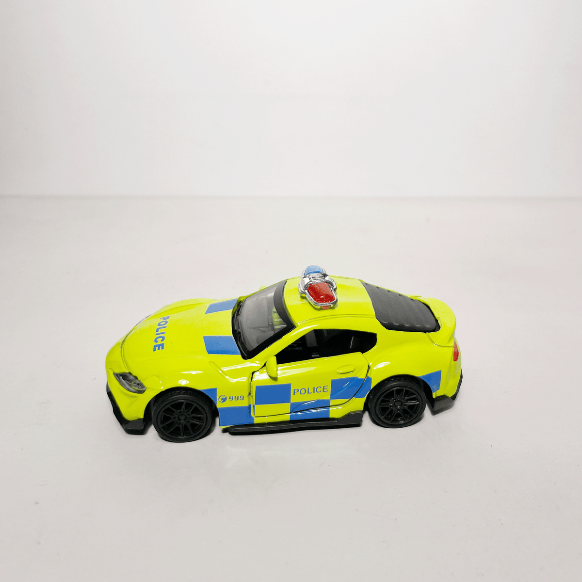 1:43 MK5 Police Lime green