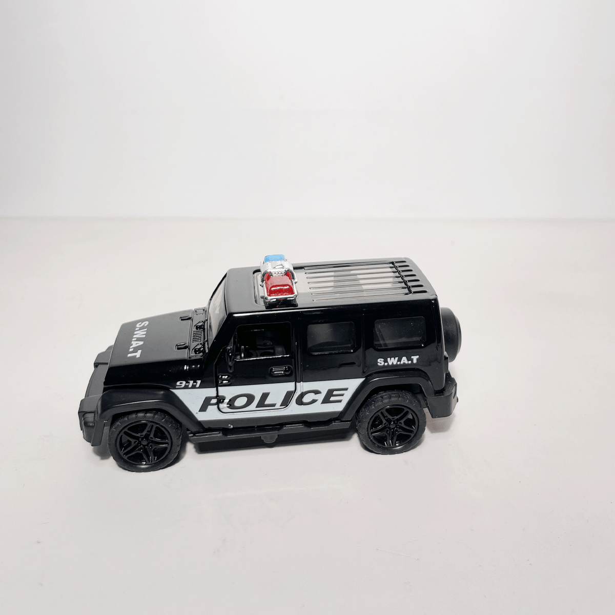 1:43 SWAT Black