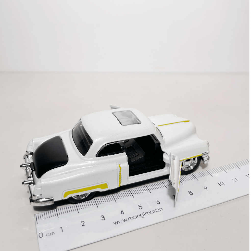 1:43 Cadillac White