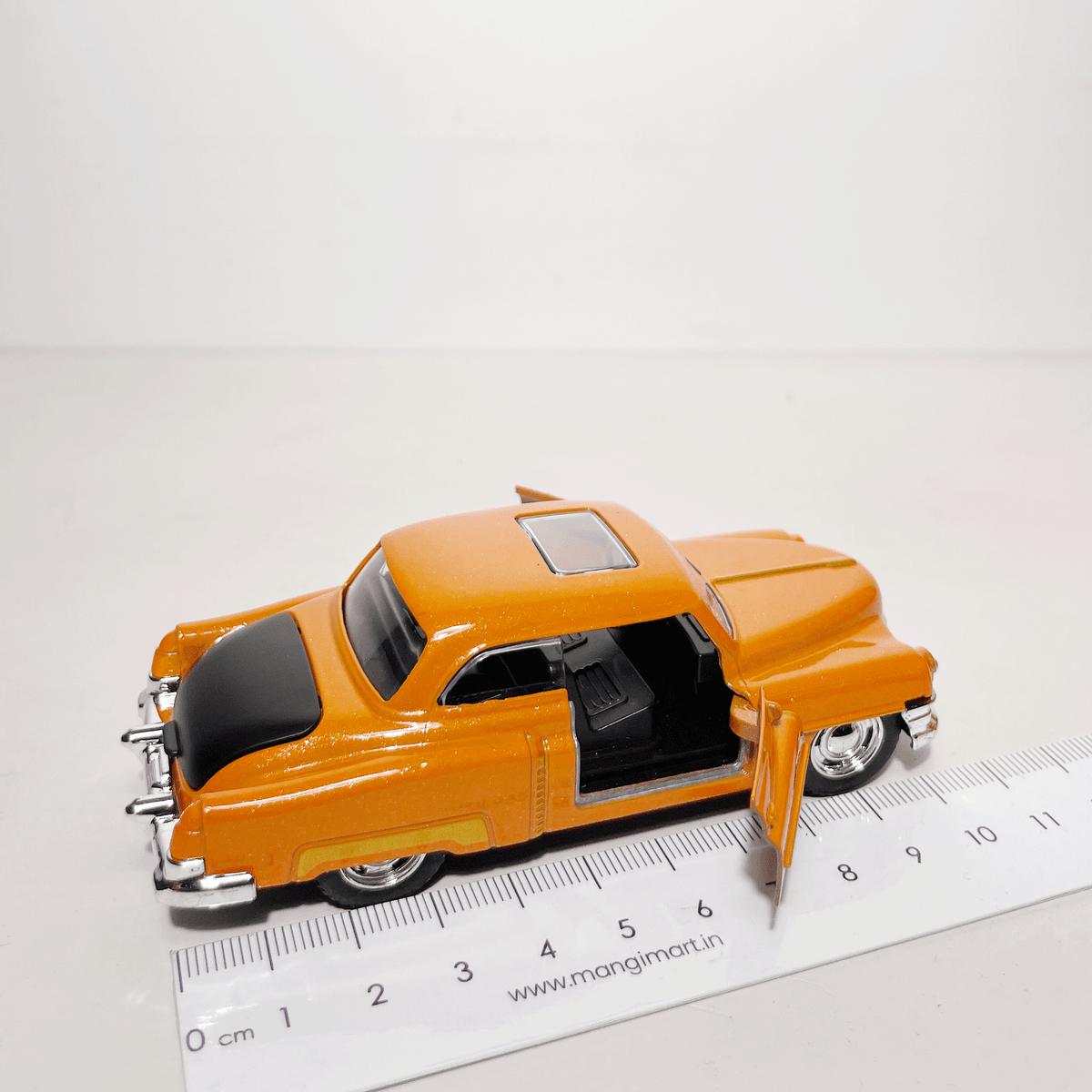 1:43 Cadillac Orange