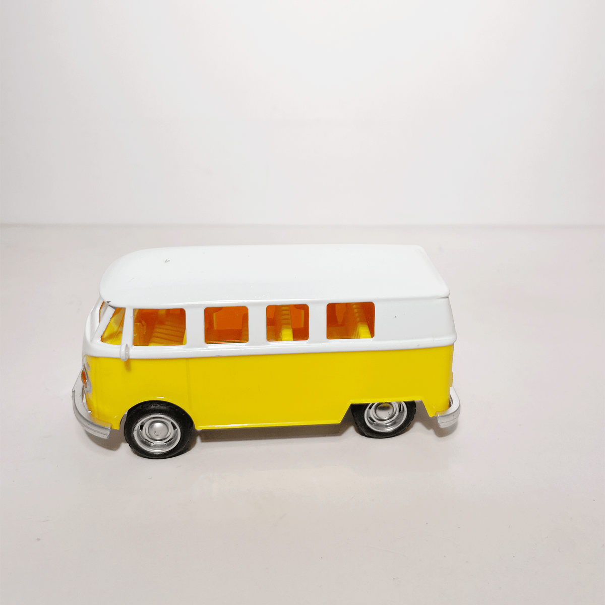 1:43 VW Van Yellow