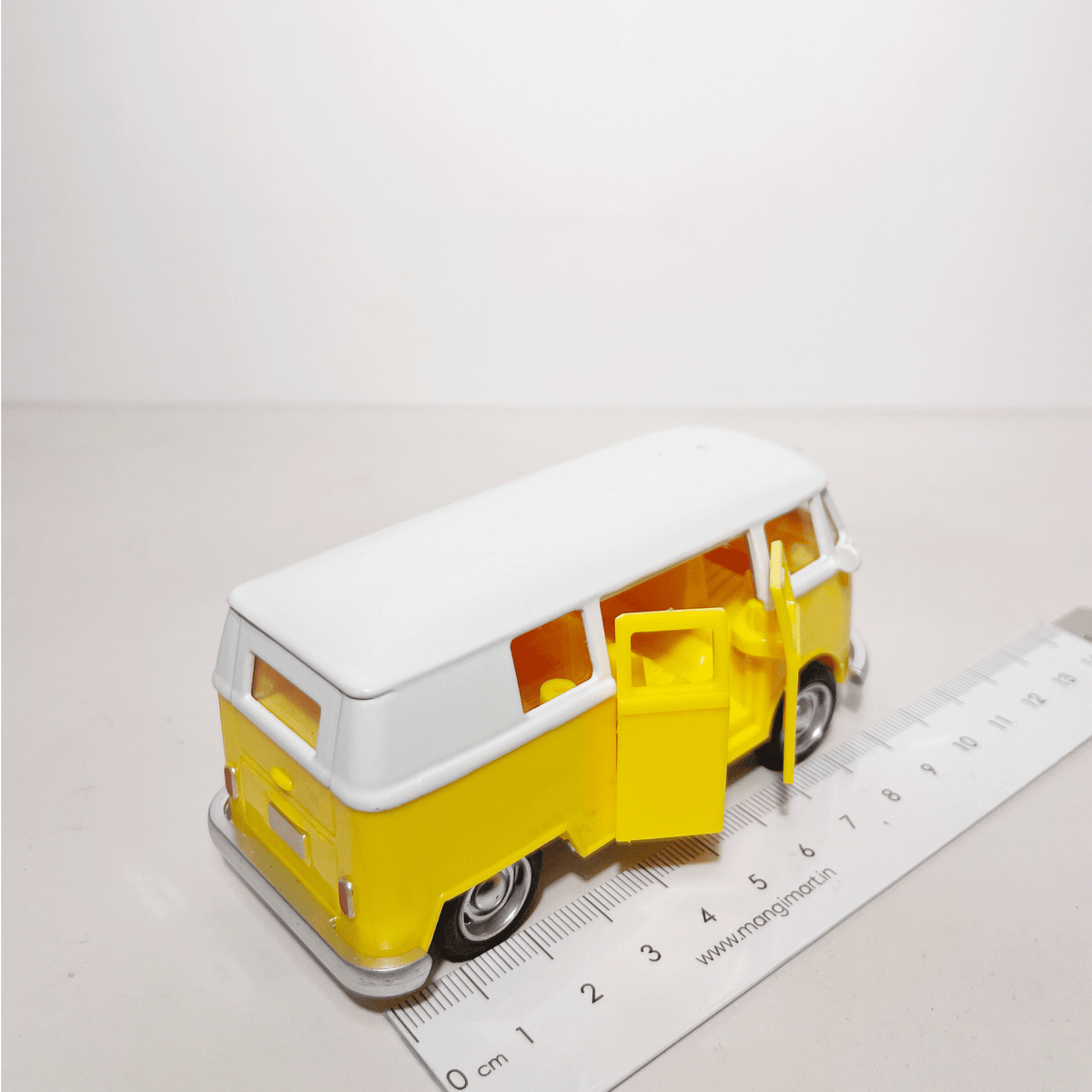 1:43 VW Van Yellow