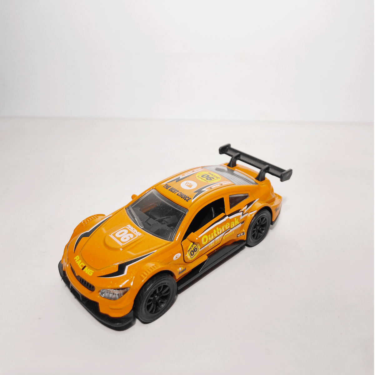 1:43 Outbreak 66 M4 Racing Orange