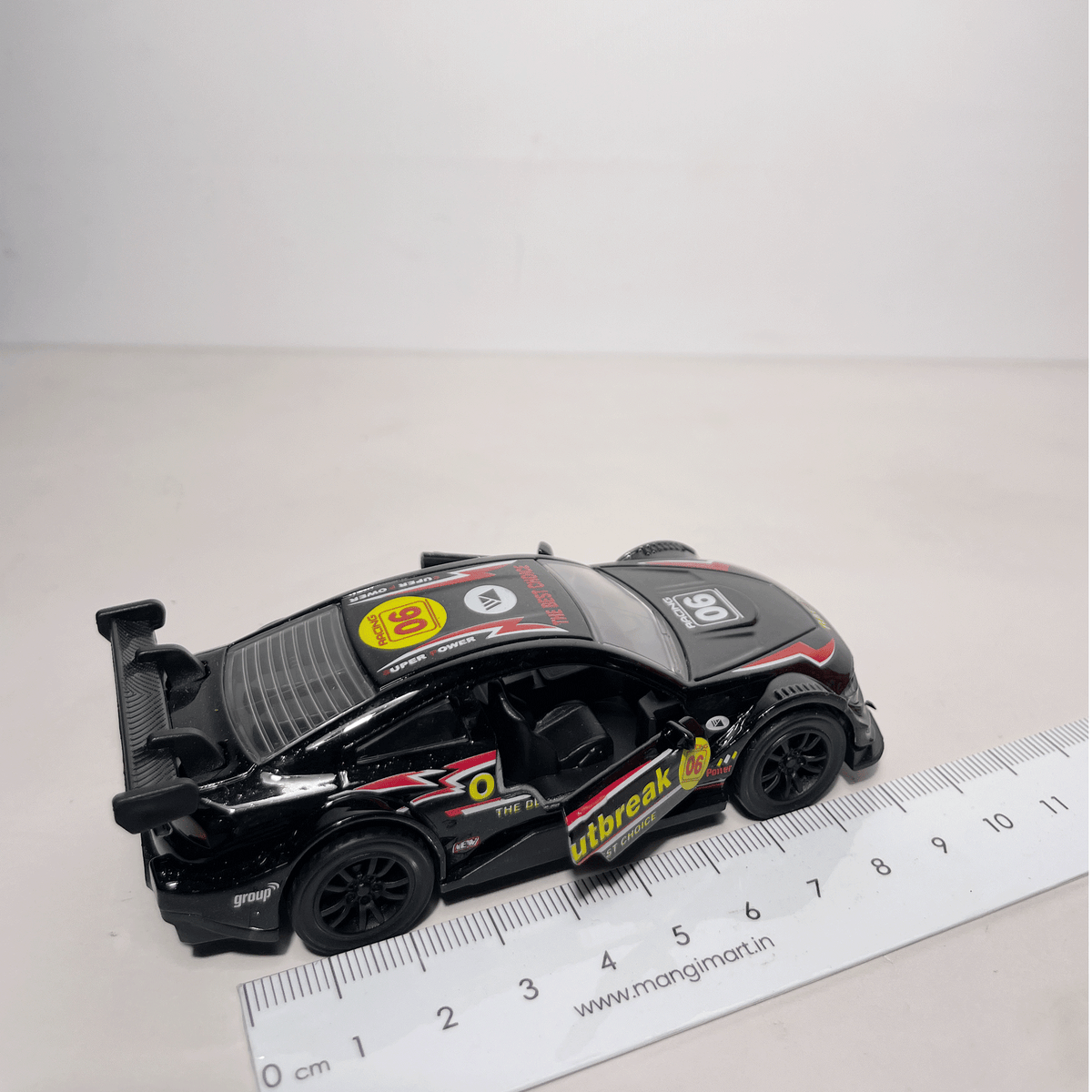 1:43 Outbreak 66 M4 Racing Car