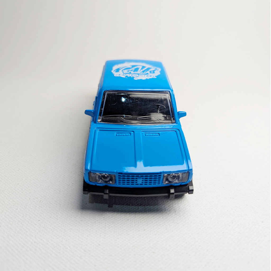 1:36 Lada Metal Diecast Car Blue with Graphics