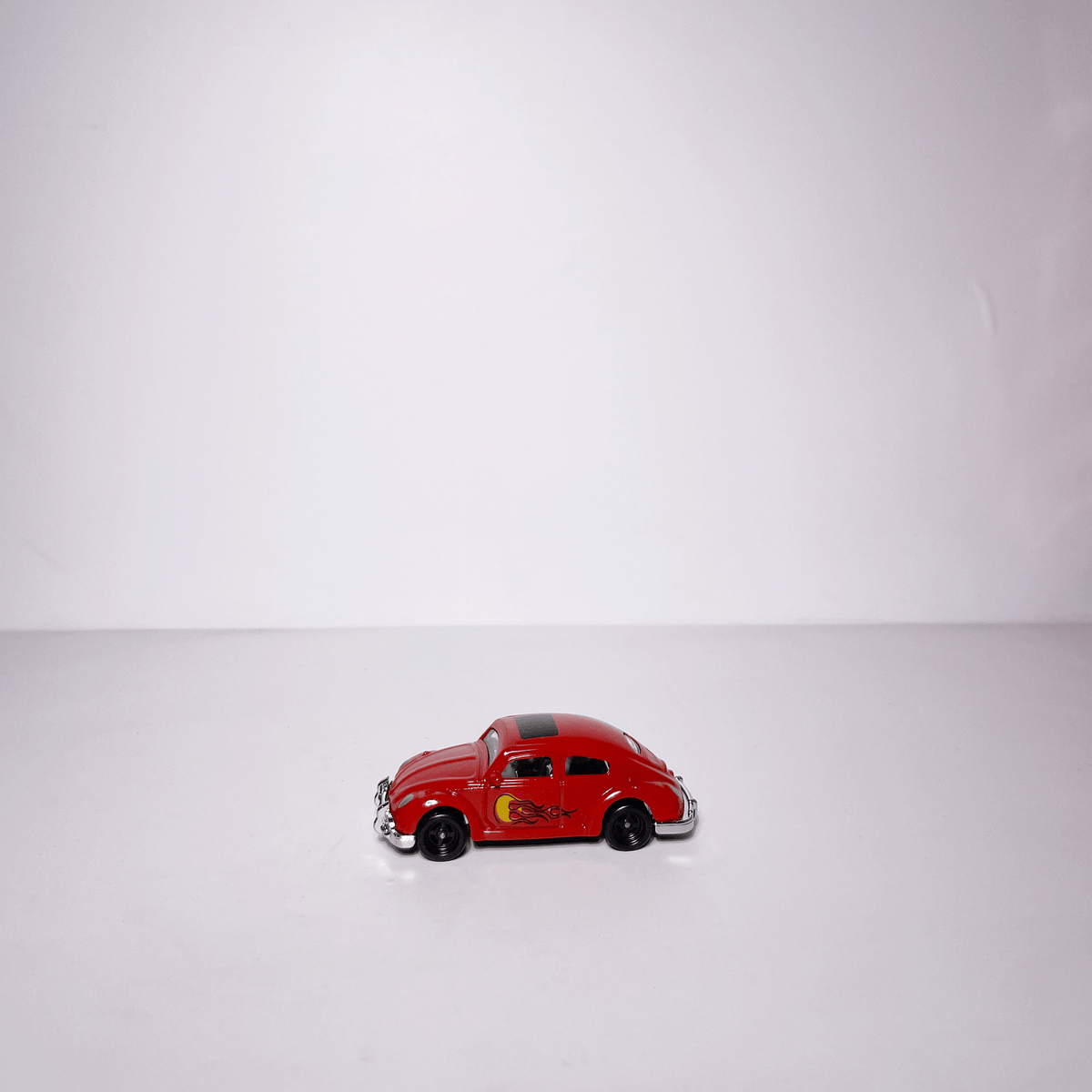 1:64 Beetle Red