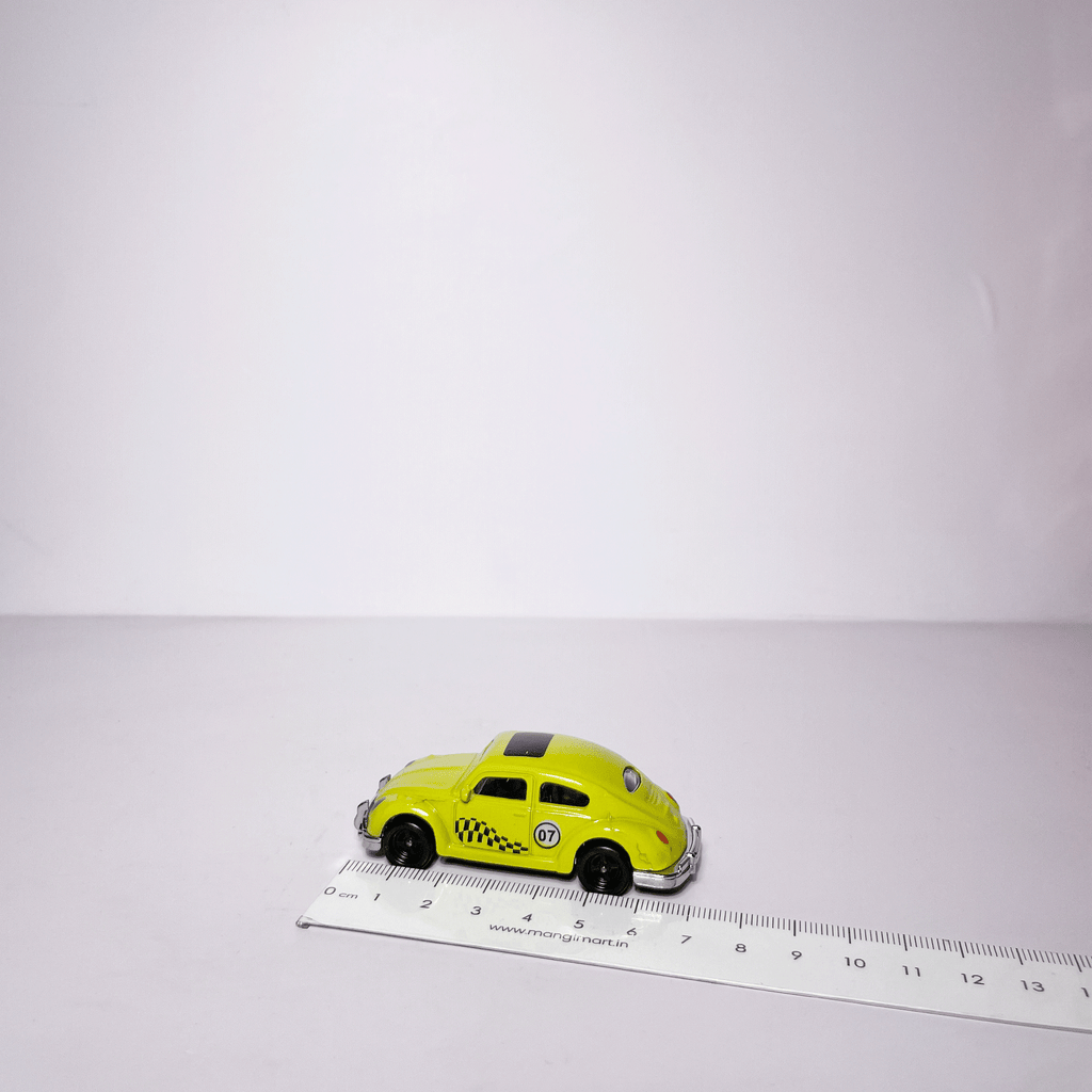 1:64 Beetle Lime Green