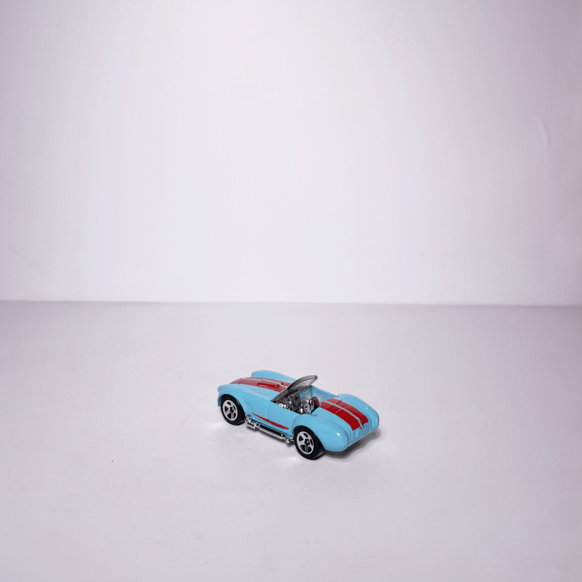 1:64 Cobra Blue