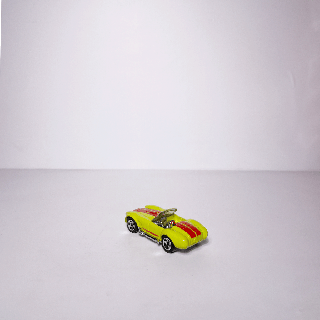 1:64 Cobra Lime green