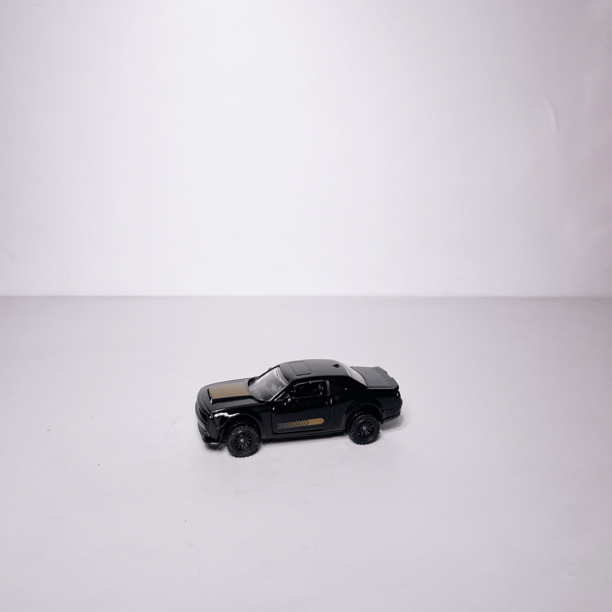 1:64 Dodge Black