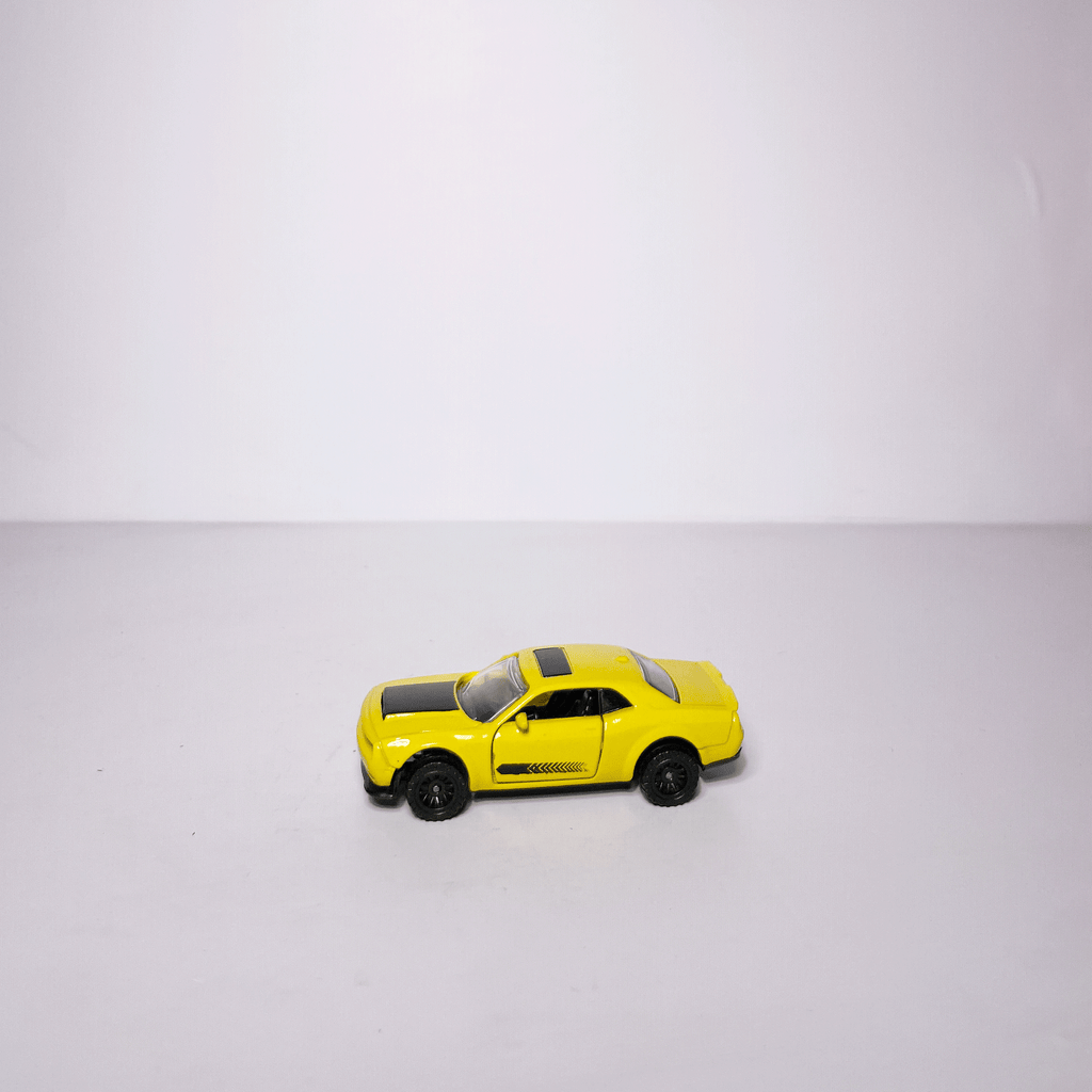 1:64 Dodge Yellow