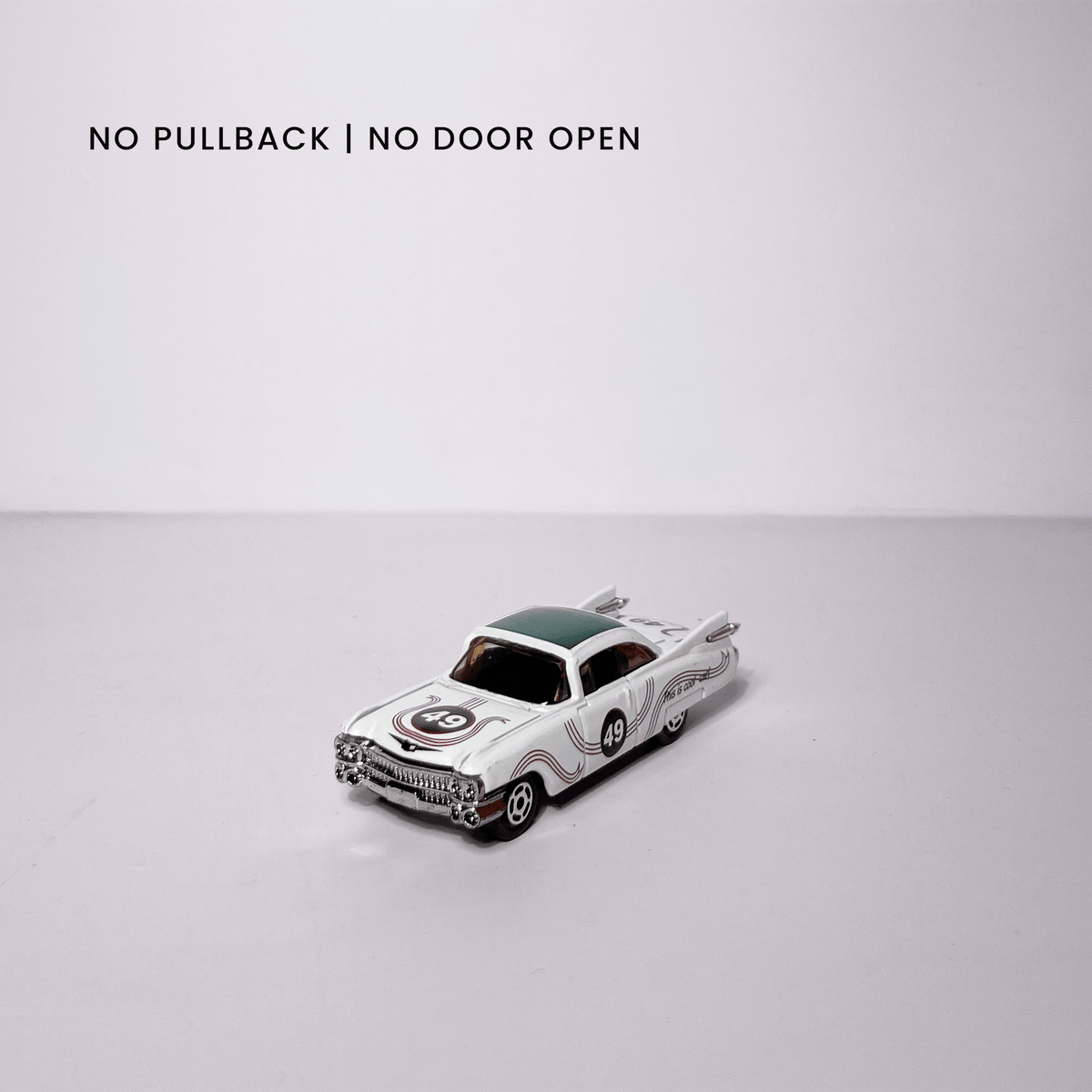 1:64 Cadilac White