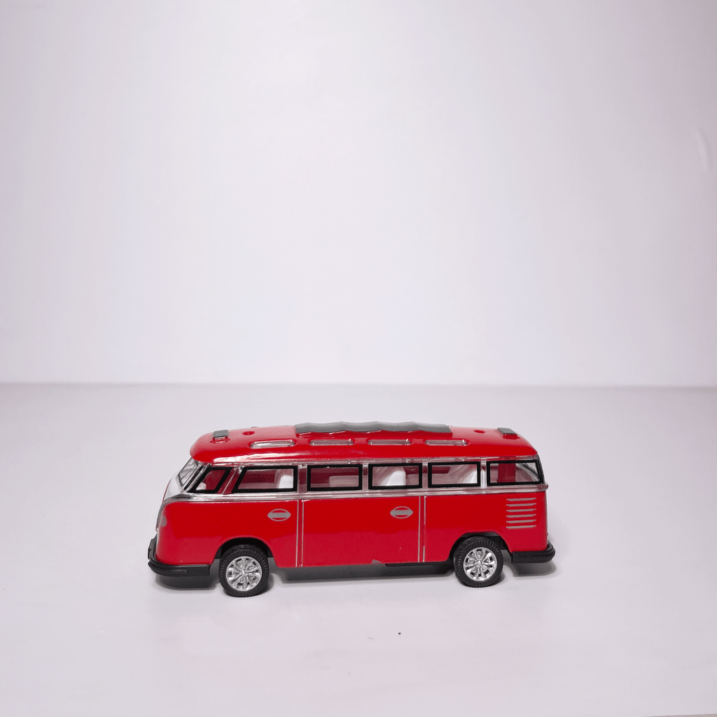 1:64 Mini Bus Red