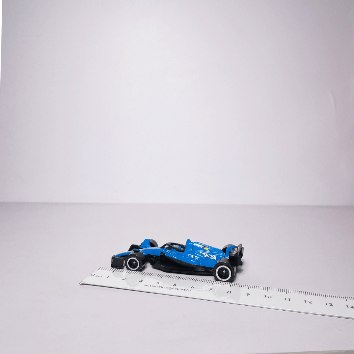 1:64 F1 Model Blue